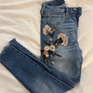 Abercrombie & Fitch Blue Floral Embroidered Skinny Jeans